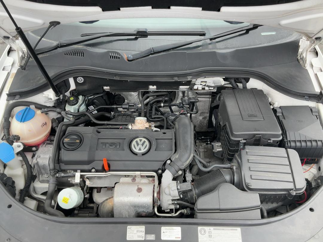 Photo '2' of Volkswagen Passat Variant Photo '2' of Volkswagen Passat Variant