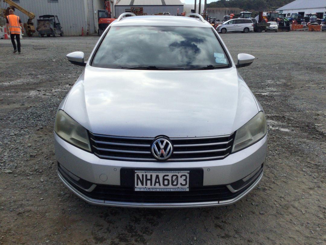 Photo '2' of Volkswagen Passat VAR TDI 125KW CL Photo '2' of Volkswagen Passat VAR TDI 125KW CL