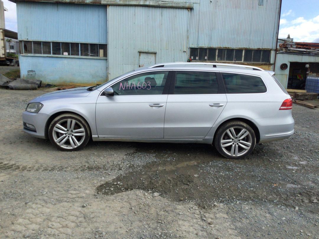 Photo '4' of Volkswagen Passat VAR TDI 125KW CL Photo '4' of Volkswagen Passat VAR TDI 125KW CL