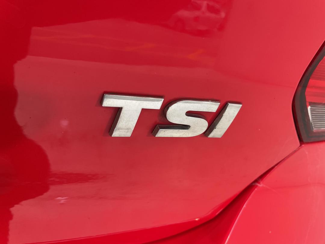 Photo '34' of Volkswagen Polo