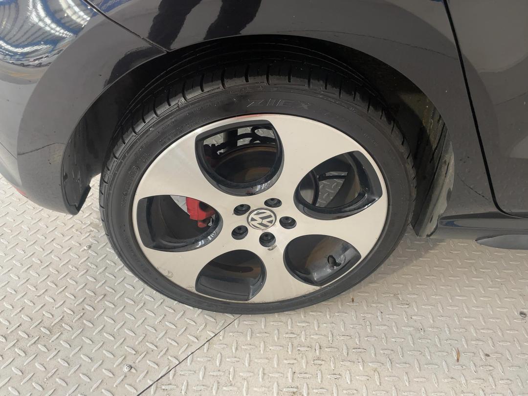Photo '12' of Volkswagen Polo