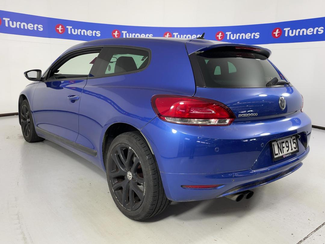 Photo '10' of Volkswagen Scirocco TSI Photo '10' of Volkswagen Scirocco TSI