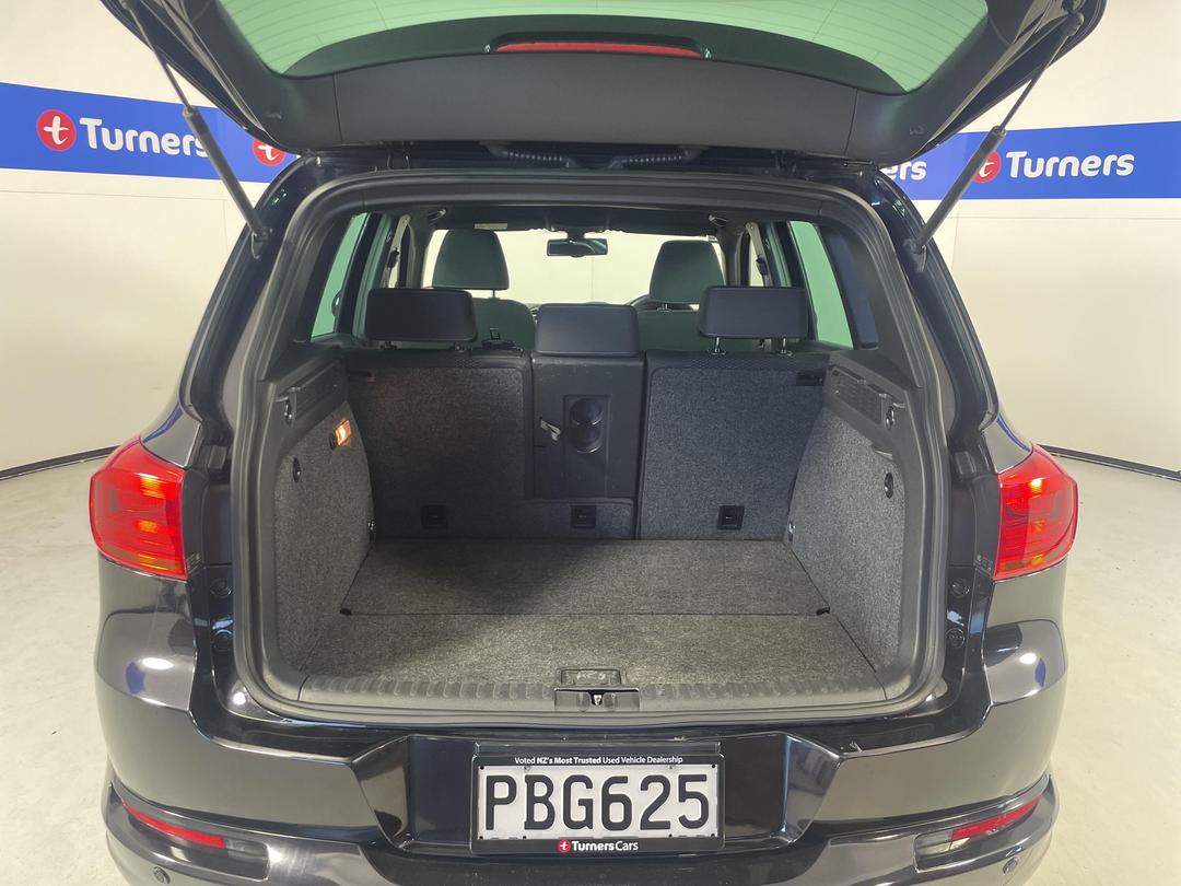 Photo '14' of Volkswagen Tiguan