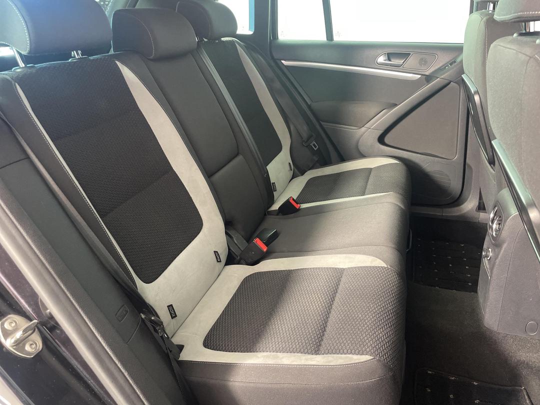 Photo '20' of Volkswagen Tiguan