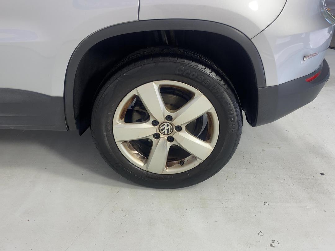 Photo '11' of Volkswagen Tiguan