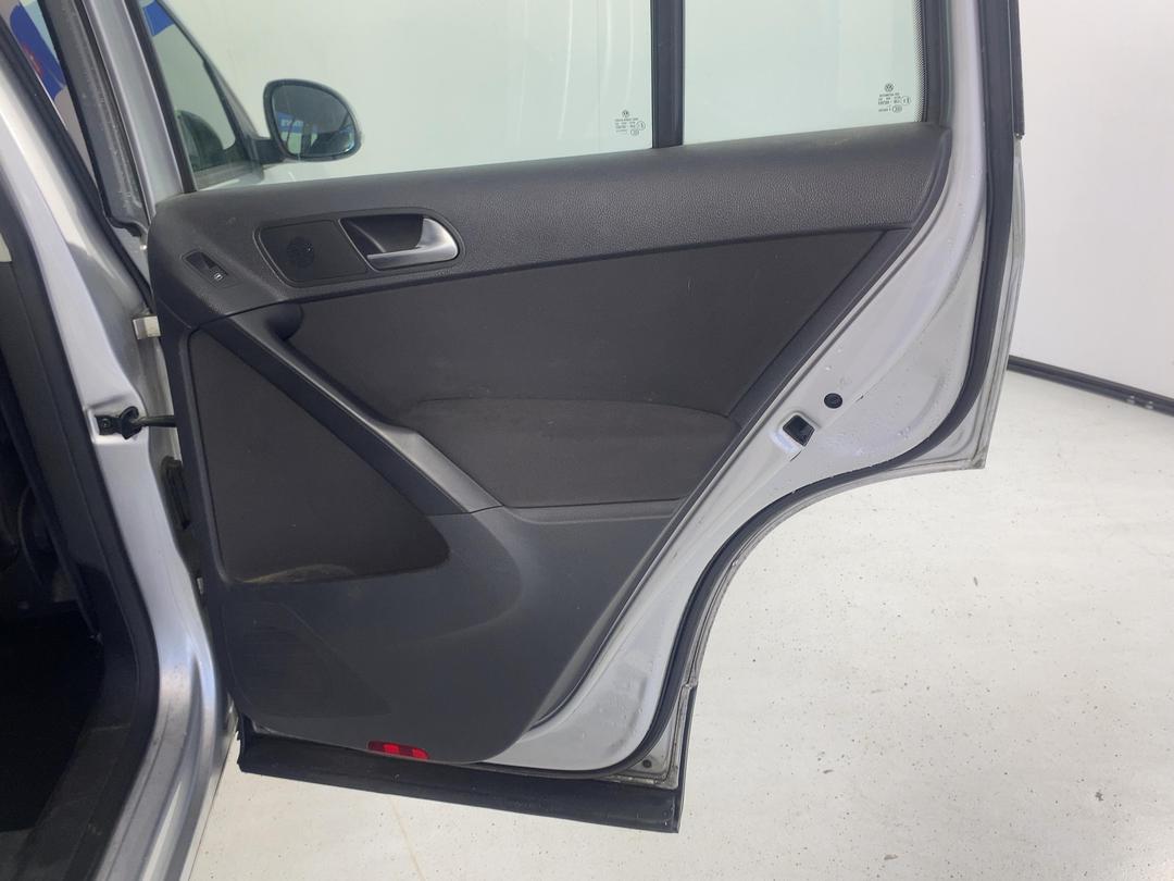 Photo '19' of Volkswagen Tiguan
