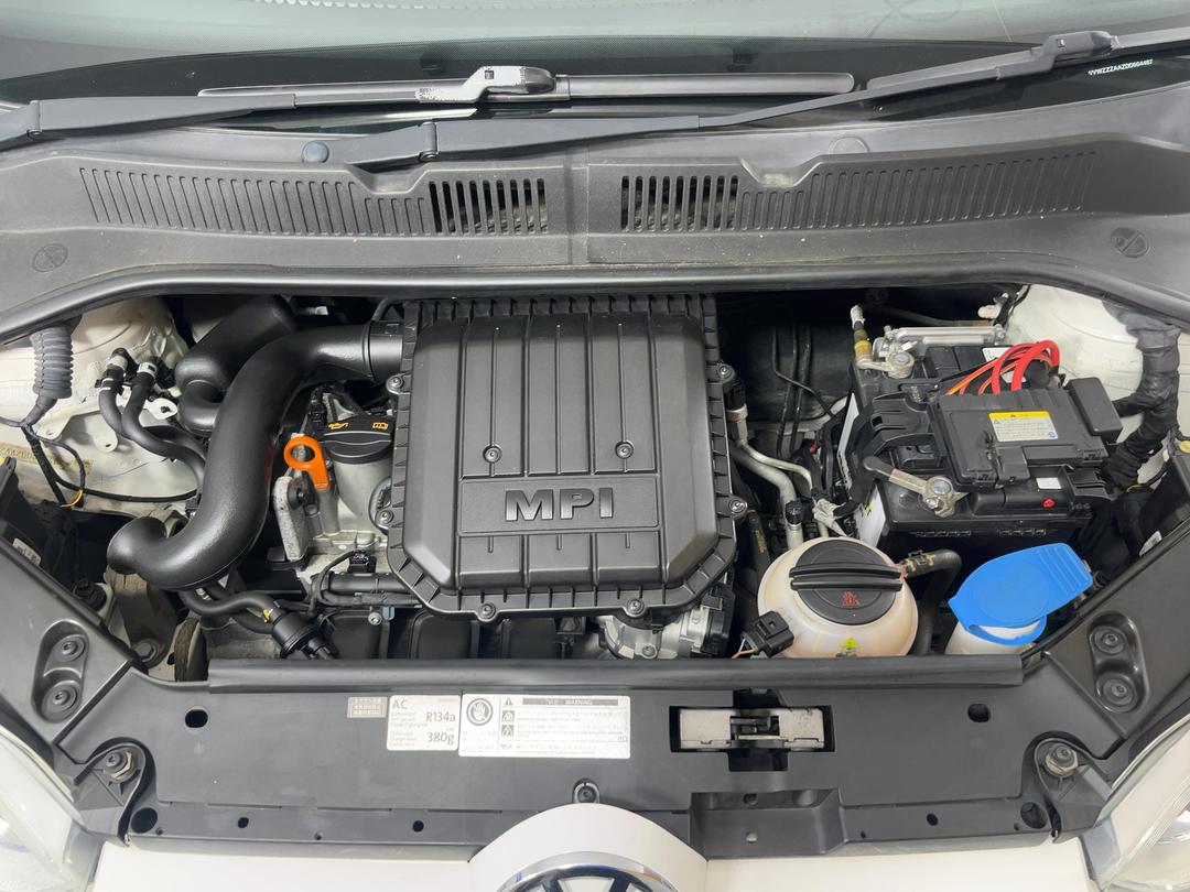 Photo '13' of Volkswagen UP