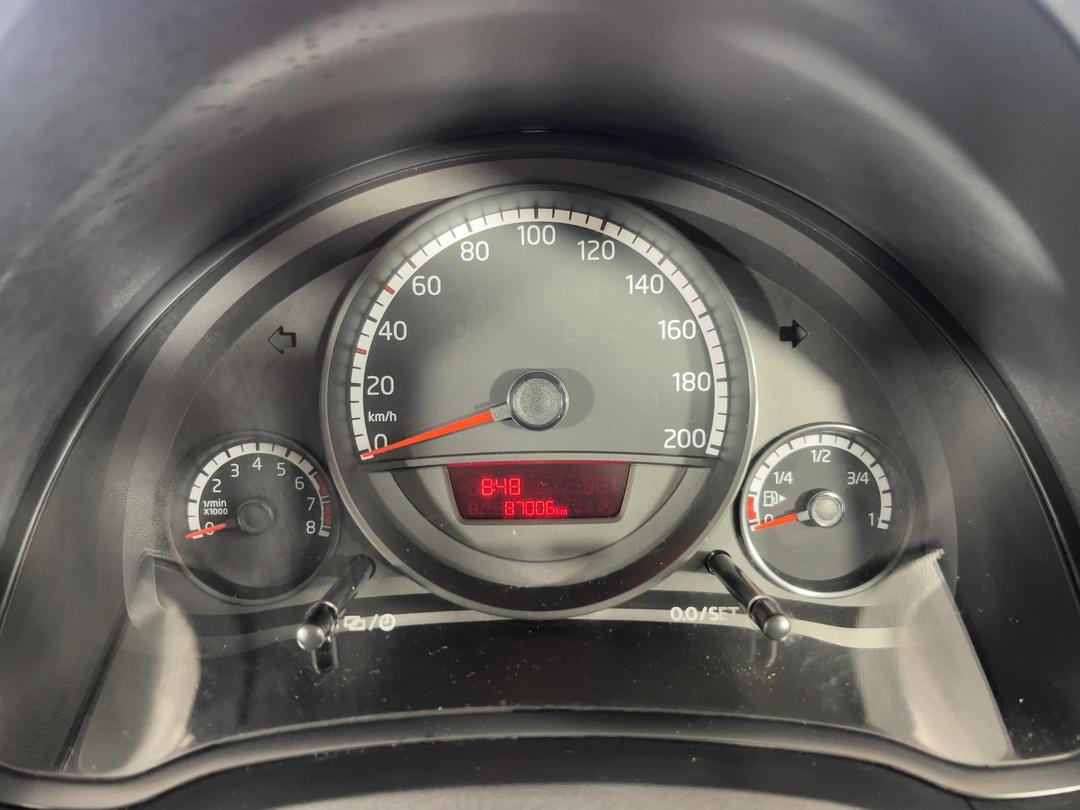 Photo '20' of Volkswagen UP