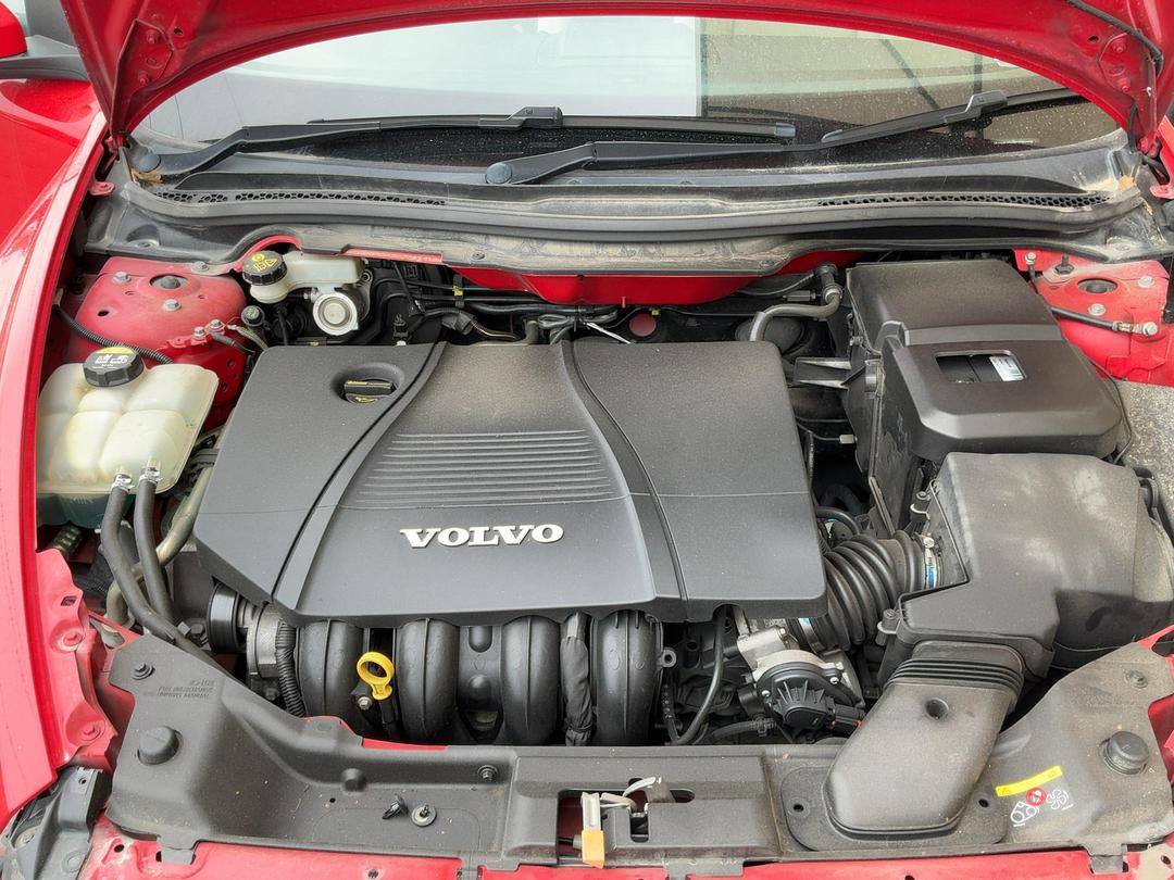 Photo '10' of Volvo C30