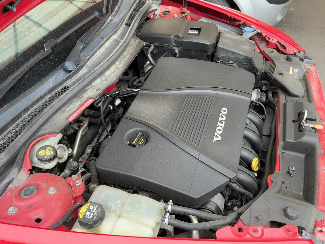 Photo '12' of Volvo C30