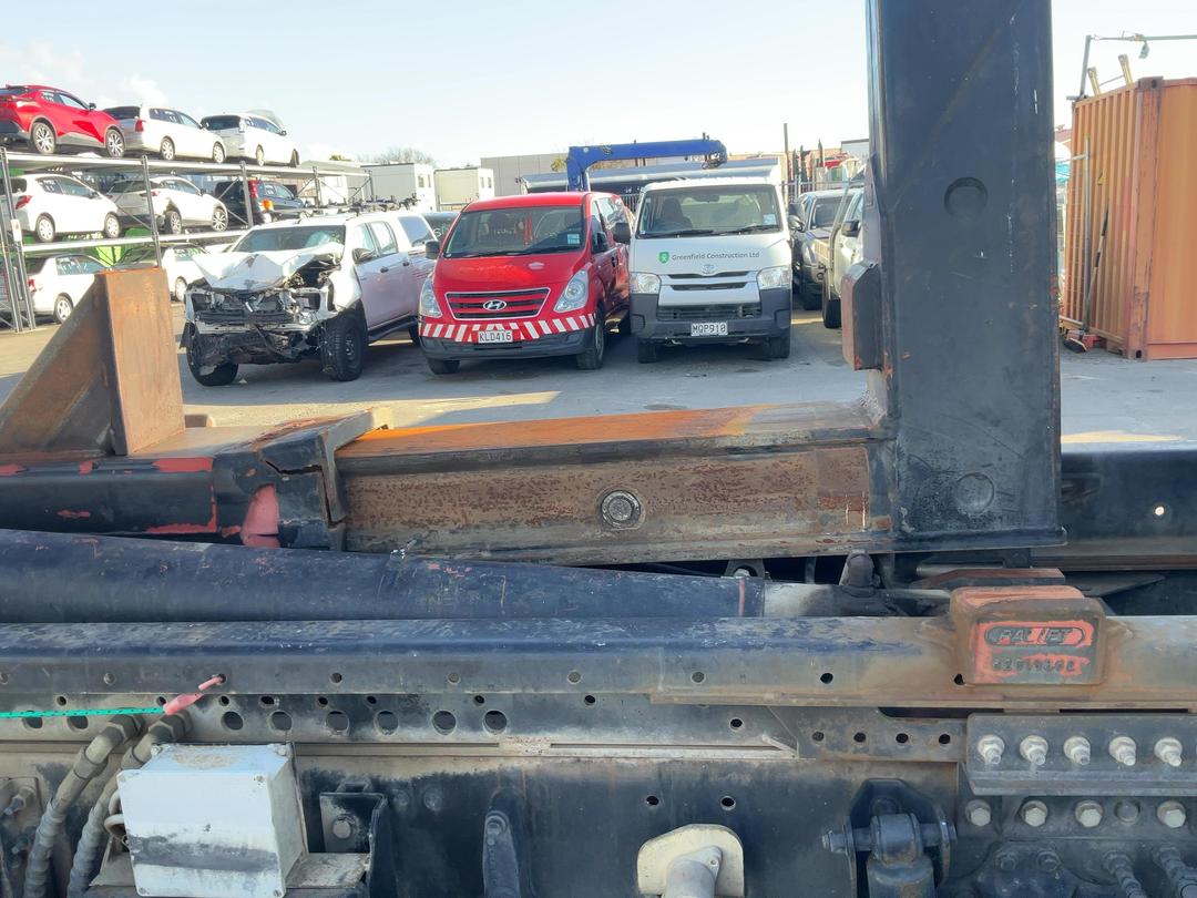 Photo '13' of Volvo FM 500 Hook Bin