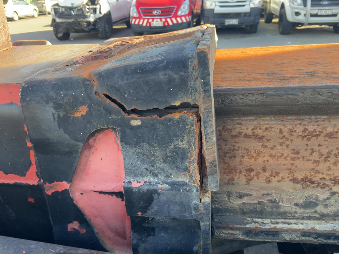 Photo '14' of Volvo FM 500 Hook Bin