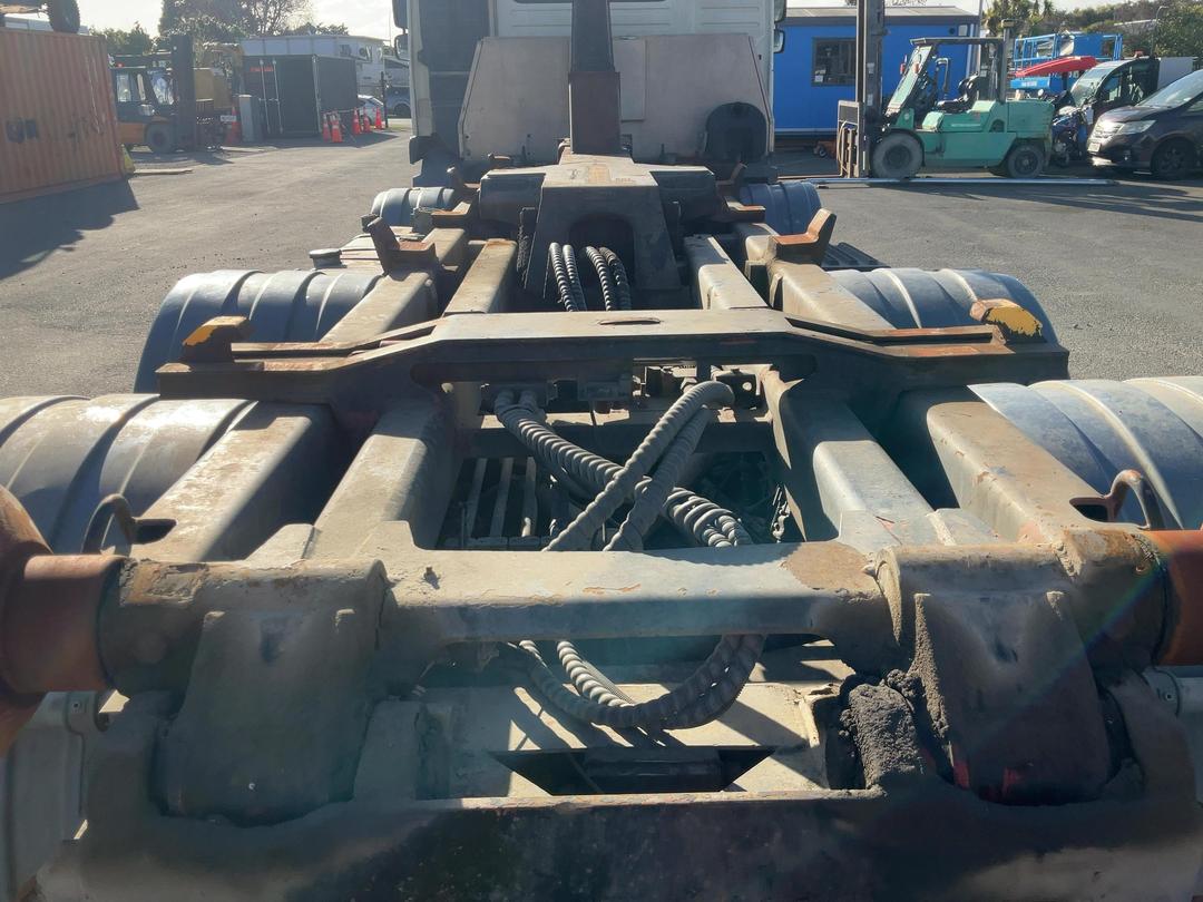 Photo '15' of Volvo FM 500 Hook Bin