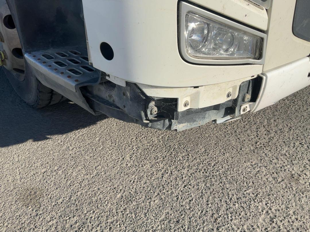 Photo '38' of Volvo FM 500 Hook Bin