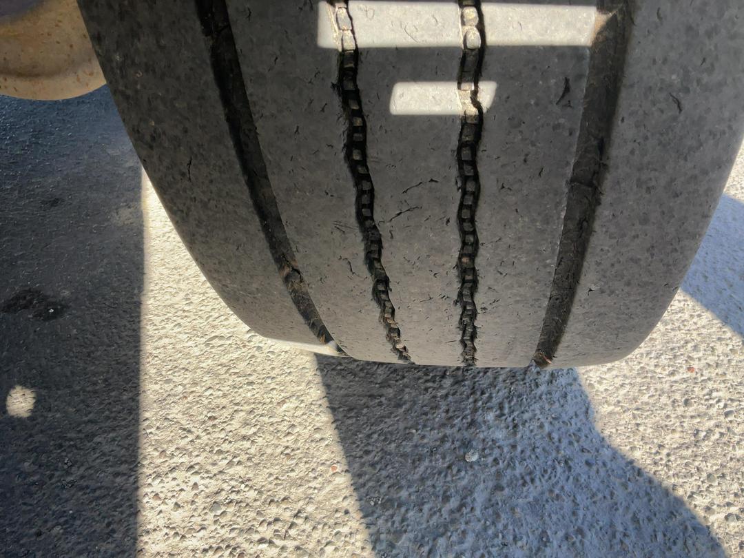 Photo '41' of Volvo FM 500 Hook Bin