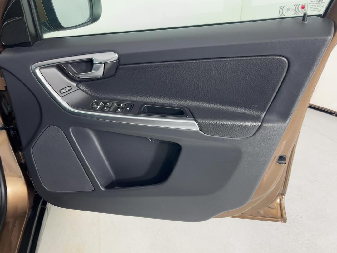 Photo '15' of Volvo XC60