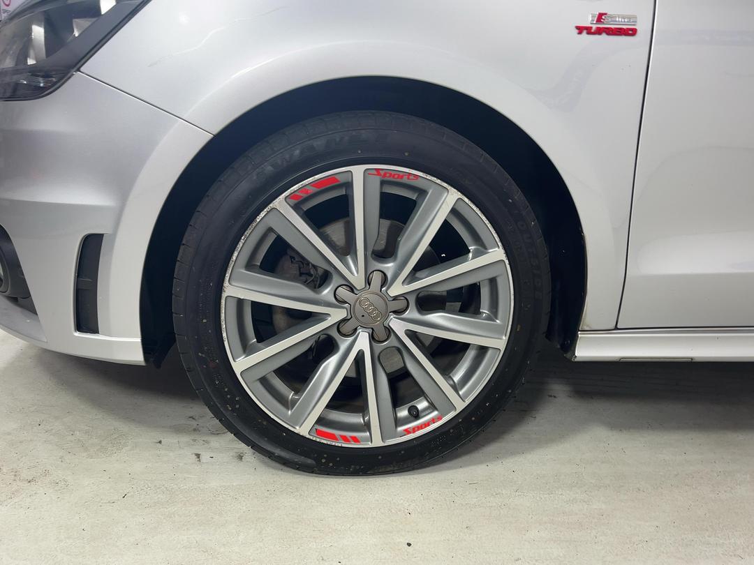 Photo '10' of Audi A1