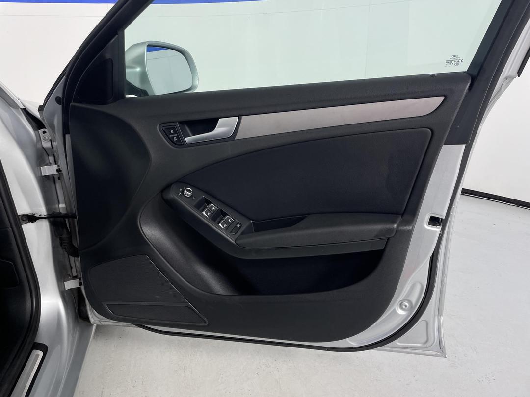 Photo '15' of Audi A4