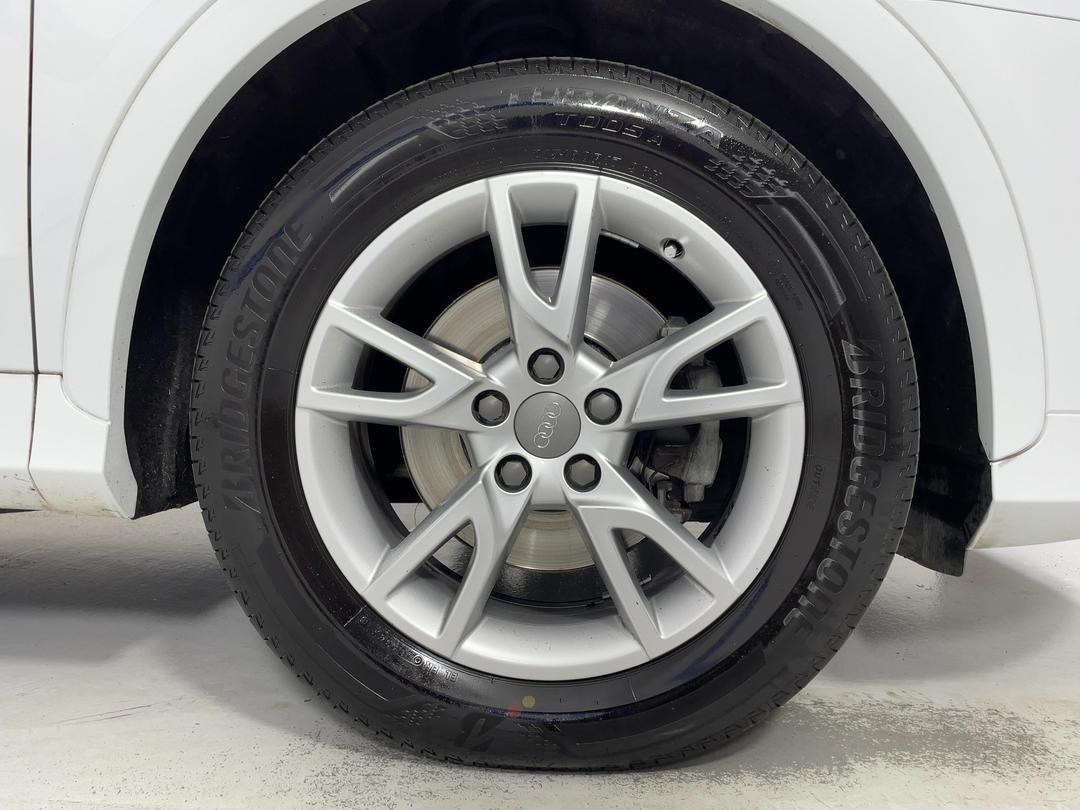Photo '9' of Audi Q3
