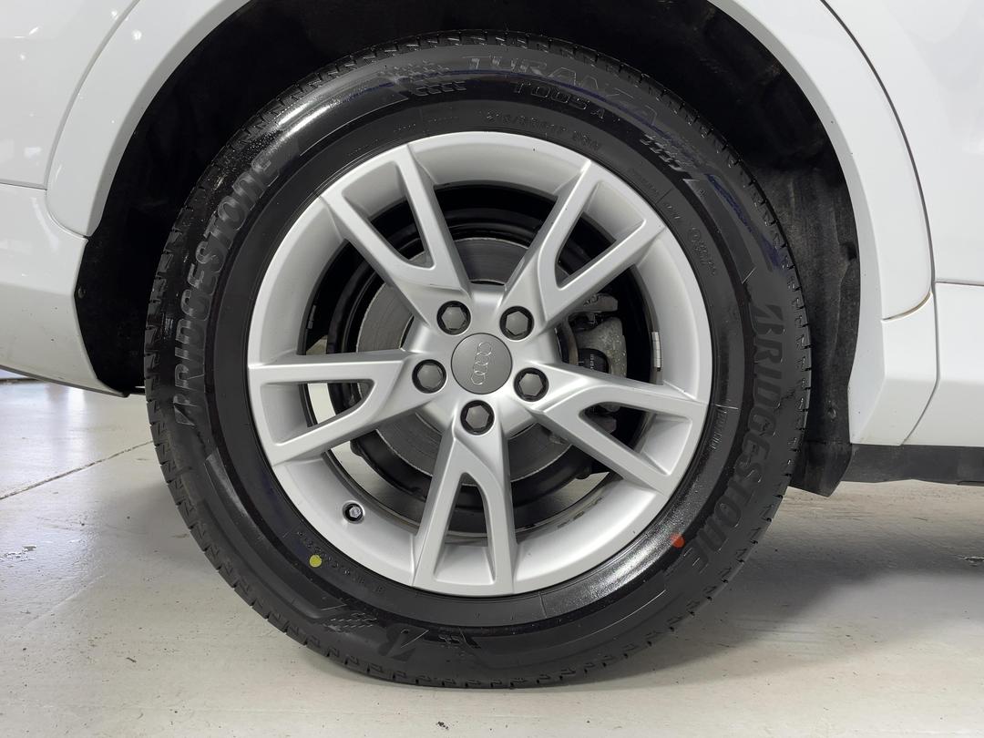 Photo '12' of Audi Q3