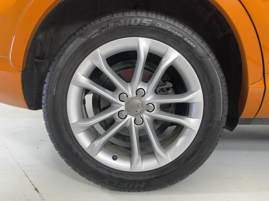 Photo '12' of Audi Q3