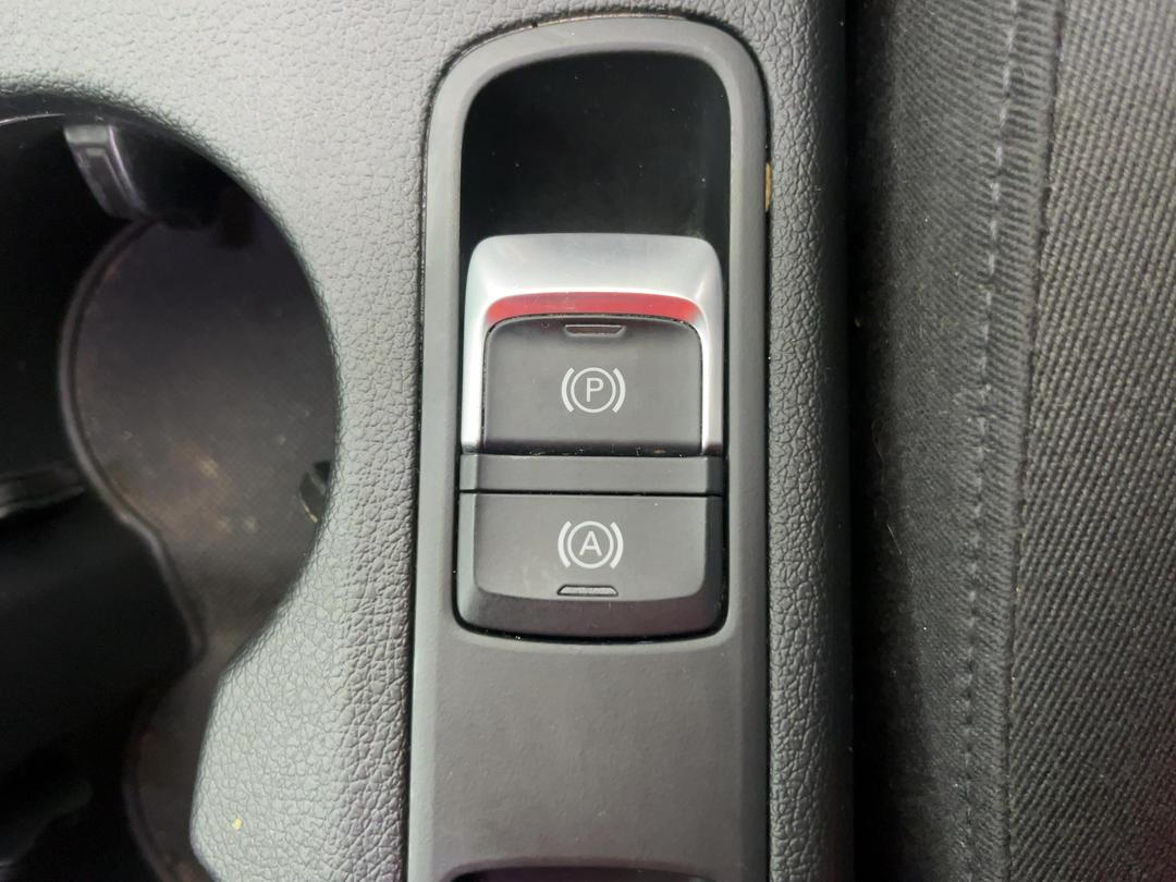 Photo '27' of Audi Q3