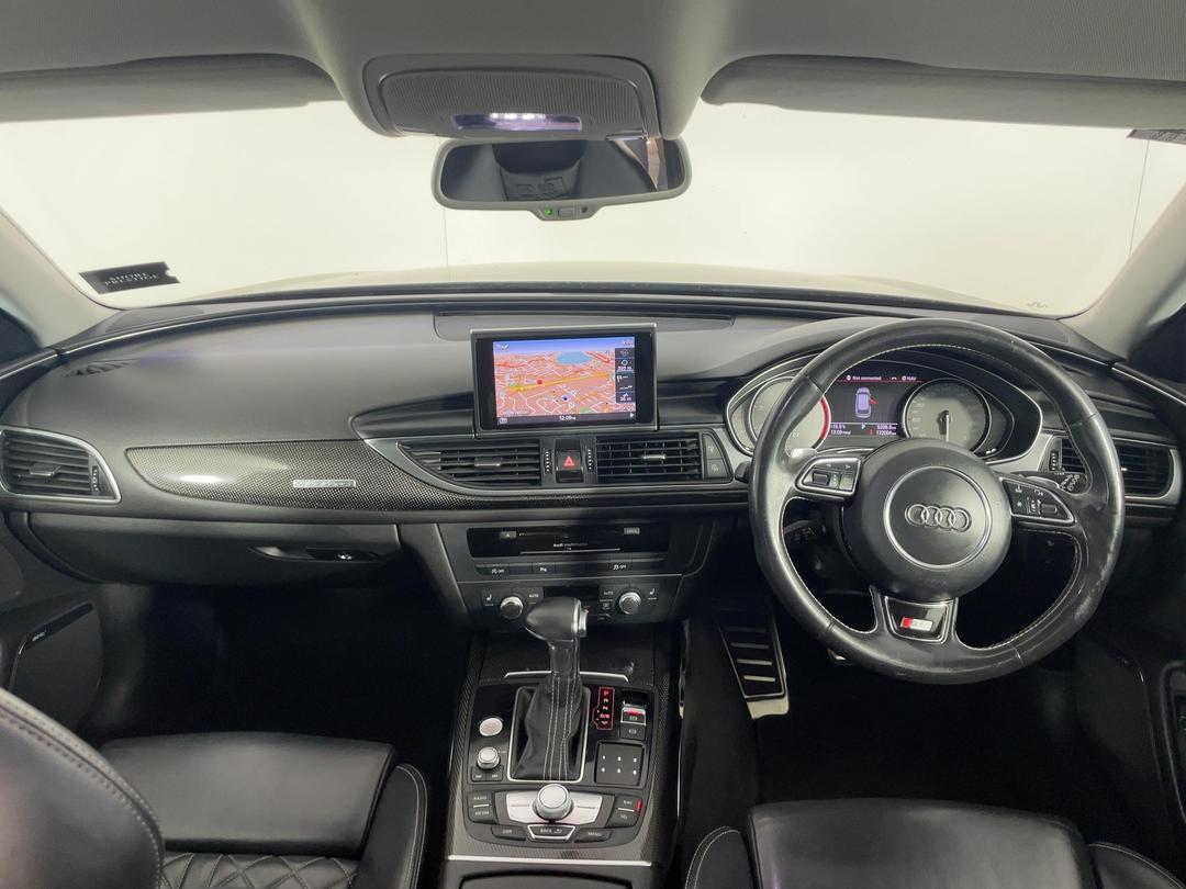 Photo '17' of Audi S6