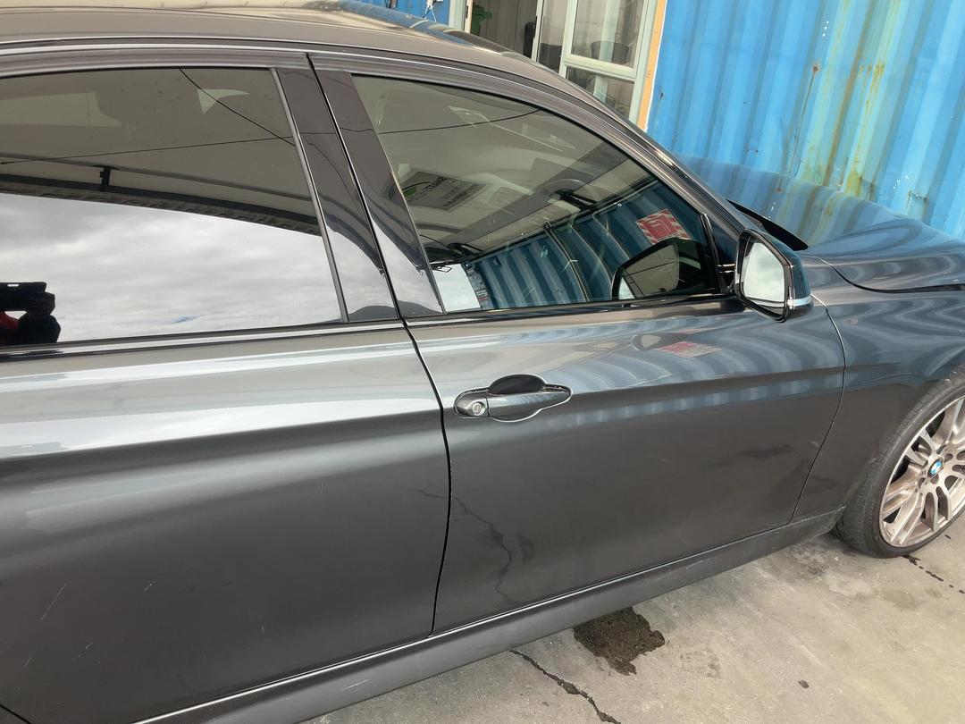 Photo '15' of BMW 3 Series 328I Photo '15' of BMW 3 Series 328I