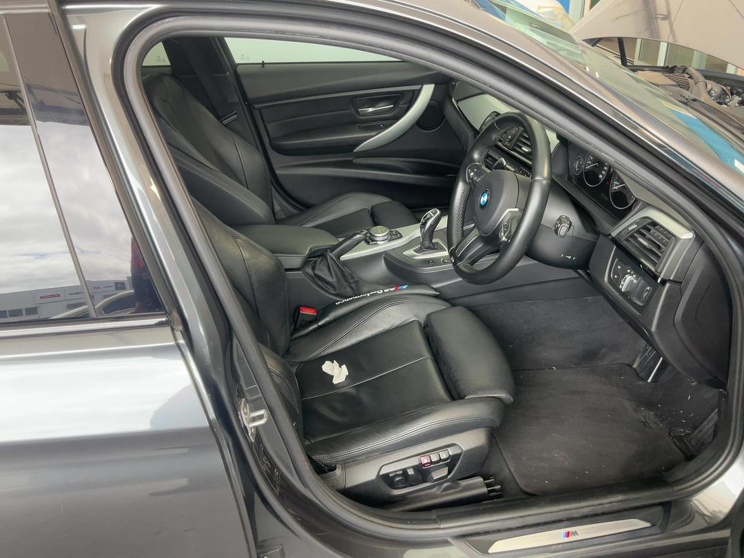 Photo '20' of BMW 3 Series 328I Photo '20' of BMW 3 Series 328I