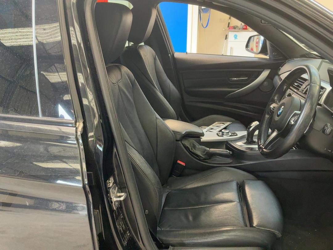 Photo '17' of BMW 3 Series 330D Xdrive TOU
