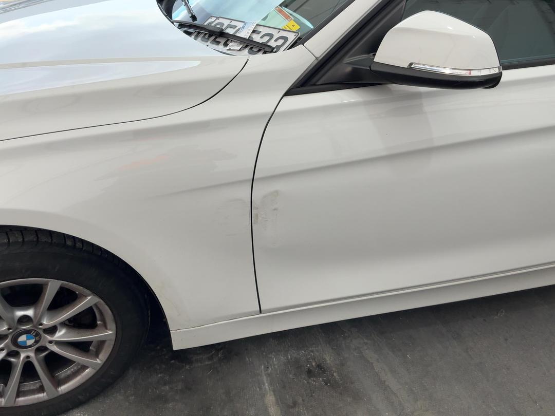 Photo '8' of BMW 3 Series 320I Photo '8' of BMW 3 Series 320I
