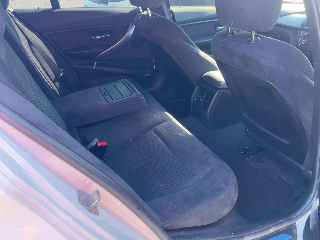 Photo '10' of BMW 3 Series 320I Photo '10' of BMW 3 Series 320I