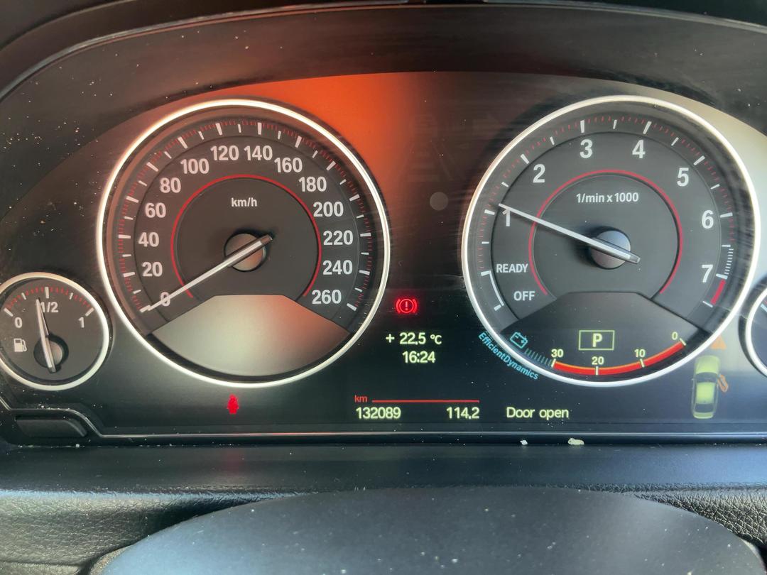 Photo '14' of BMW 3 Series 320I Photo '14' of BMW 3 Series 320I