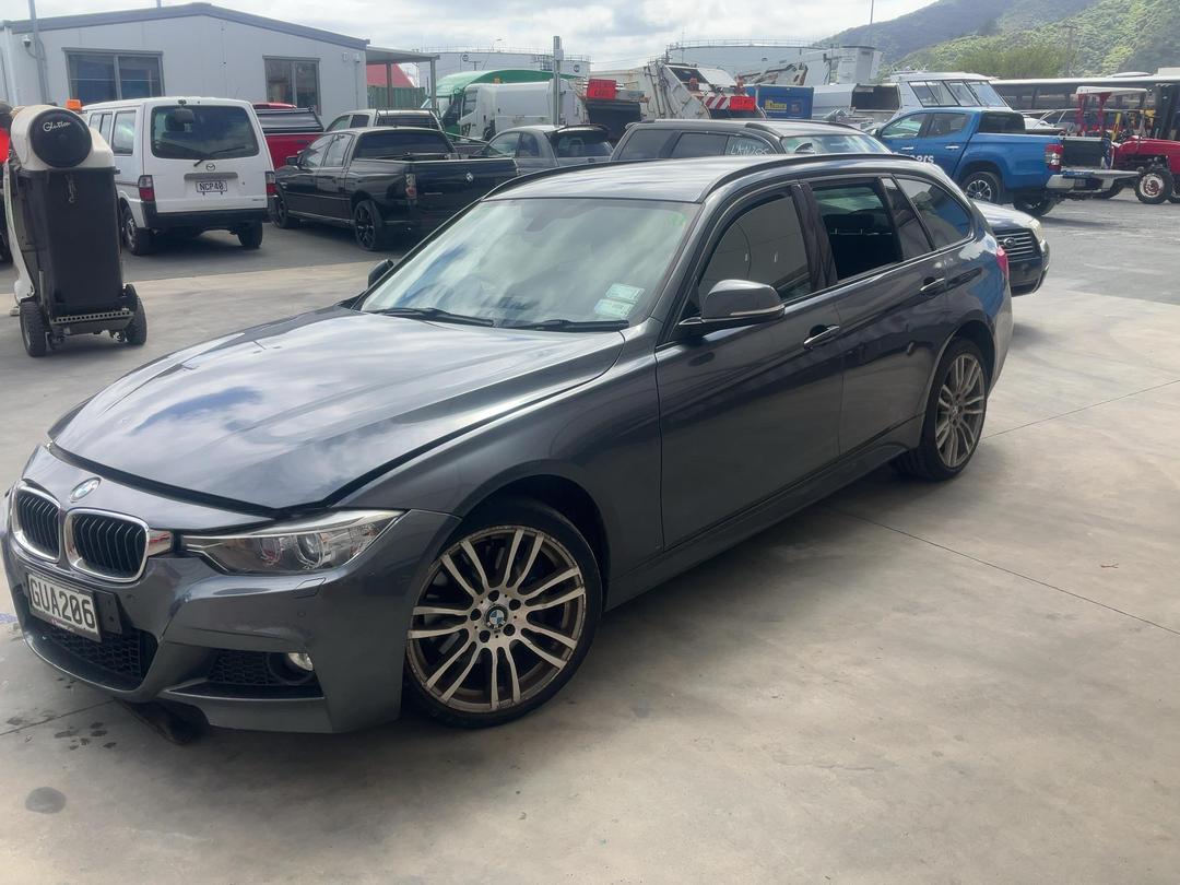 Photo '4' of BMW 3 Series 318D Touring Photo '4' of BMW 3 Series 318D Touring