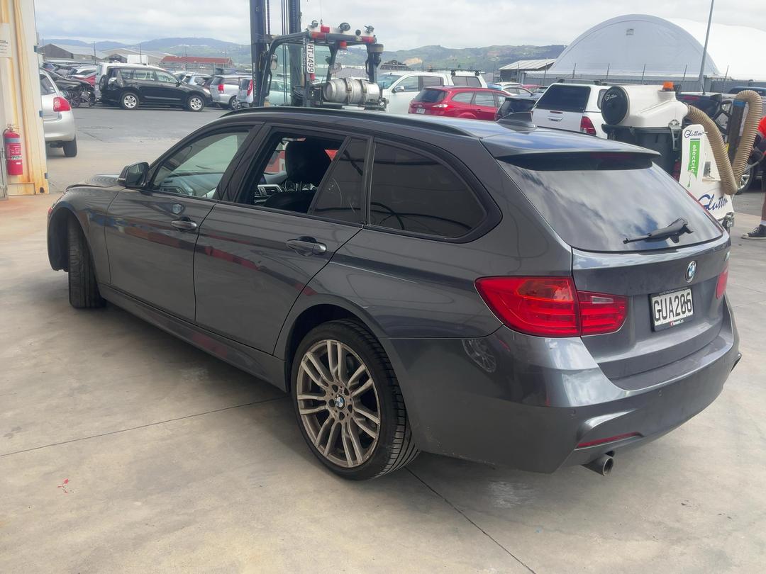 Photo '6' of BMW 3 Series 318D Touring Photo '6' of BMW 3 Series 318D Touring