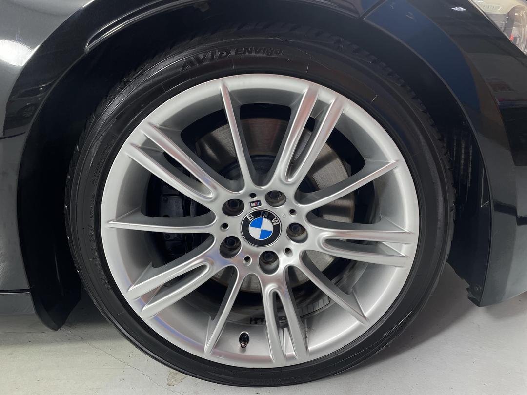 Photo '9' of BMW 335I