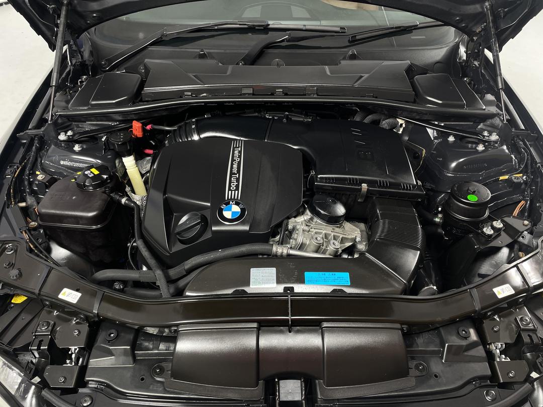 Photo '13' of BMW 335I