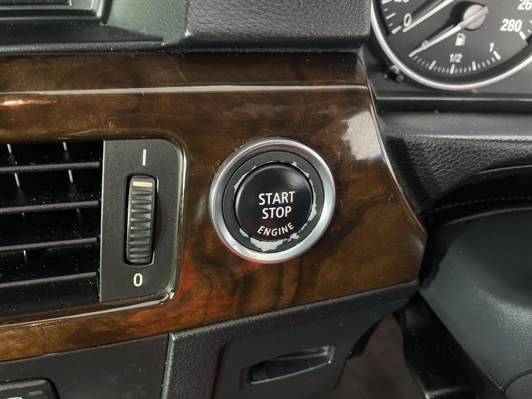 Photo '25' of BMW 335I