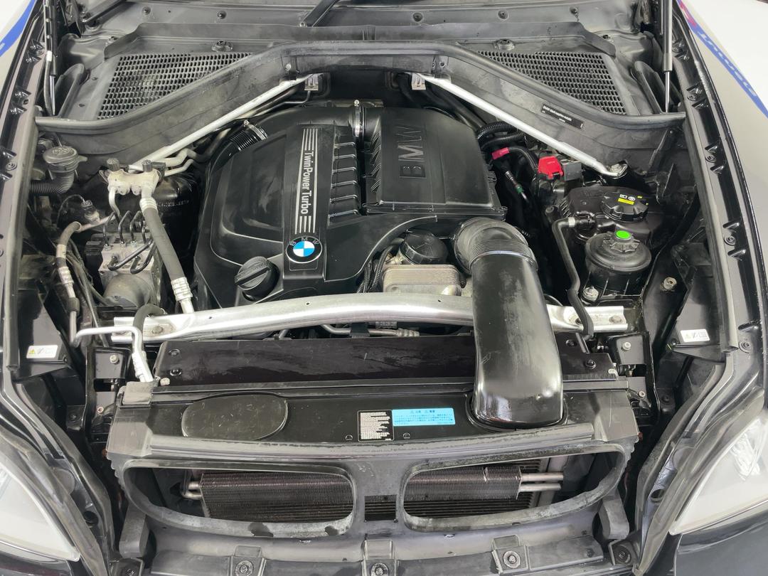 Photo '13' of BMW X5