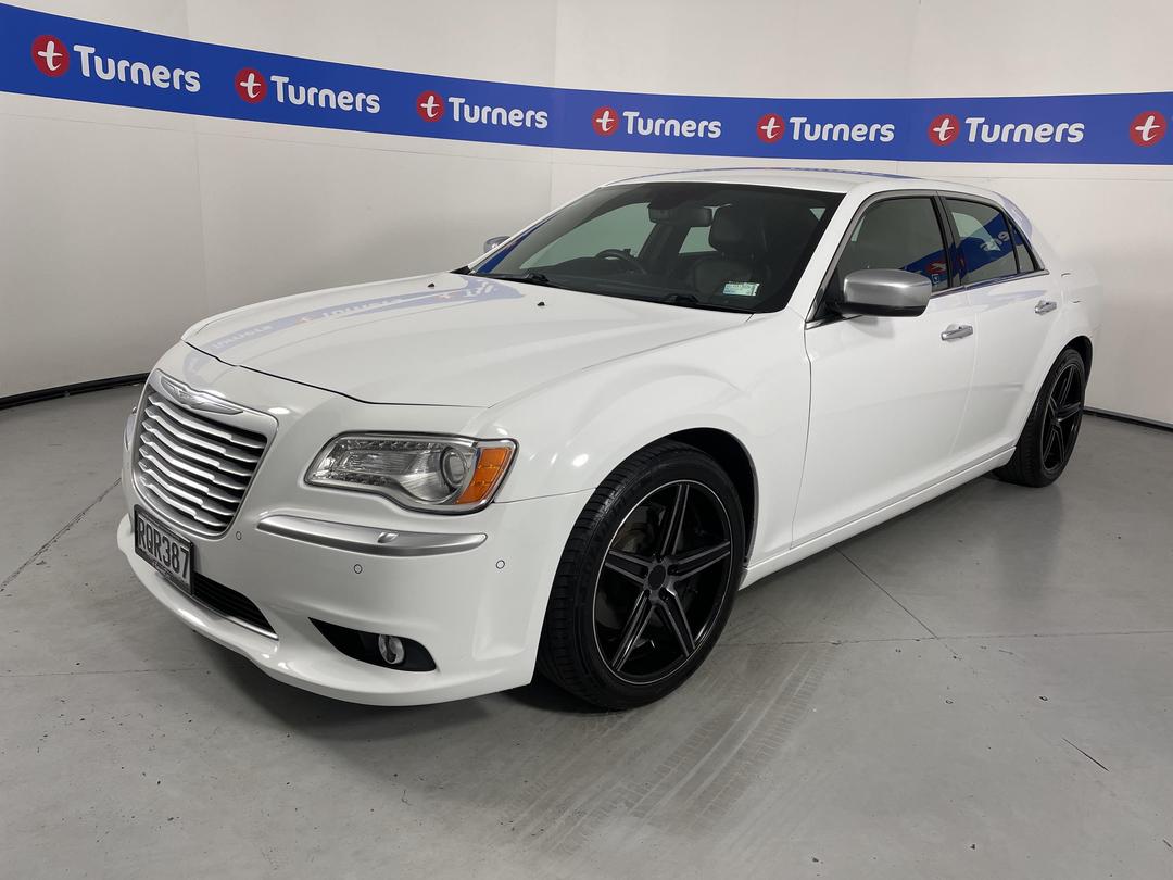 Photo '4' of Chrysler 300C