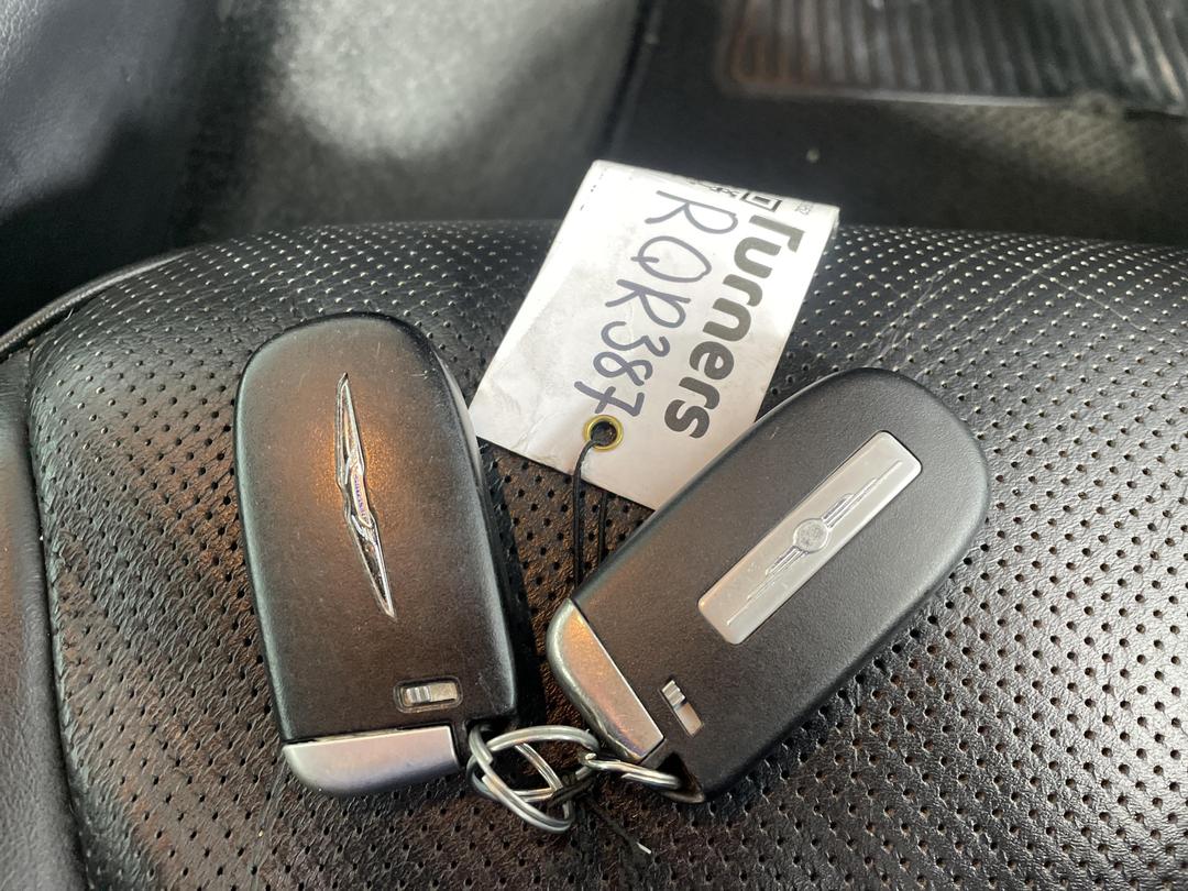 Photo '22' of Chrysler 300C