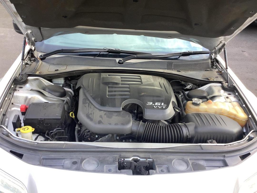 Photo '3' of Chrysler 300C V6 LUX Photo '3' of Chrysler 300C V6 LUX