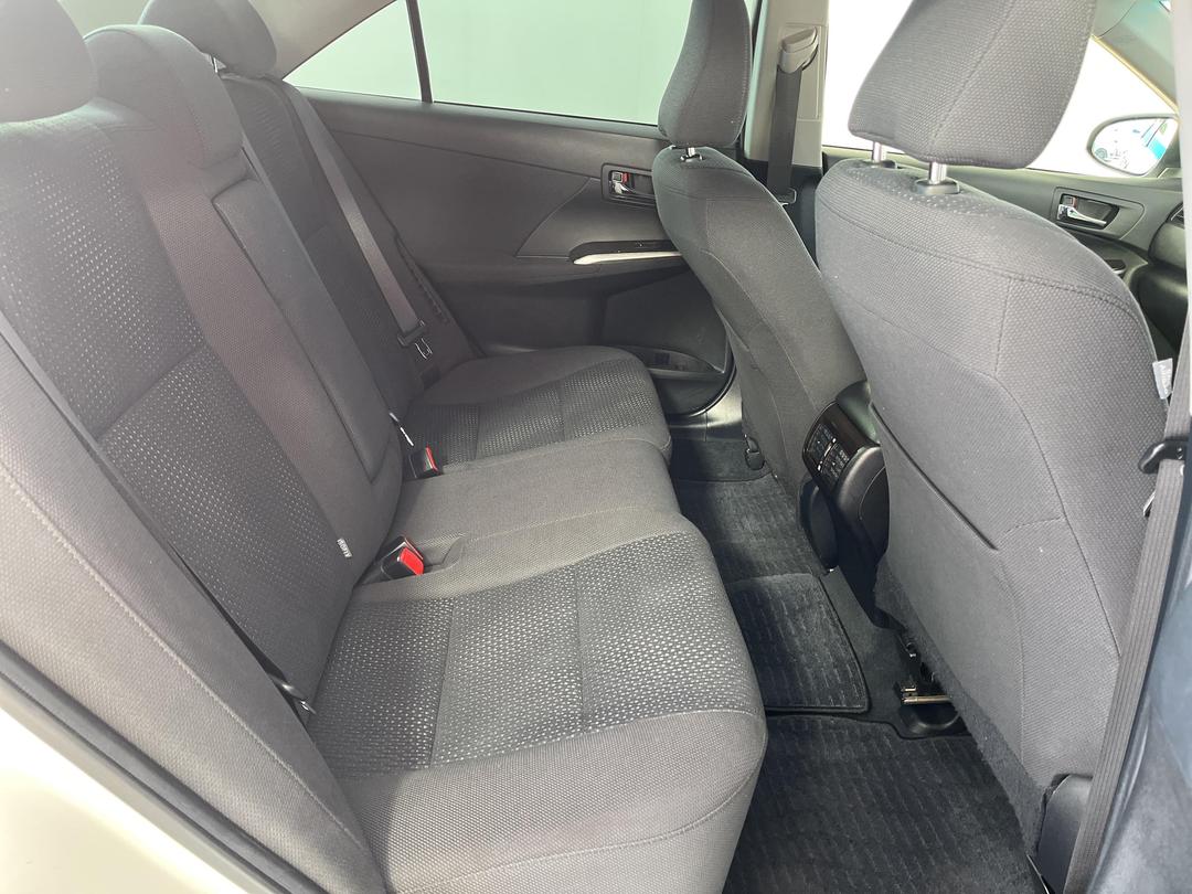 Photo '20' of Daihatsu Altis