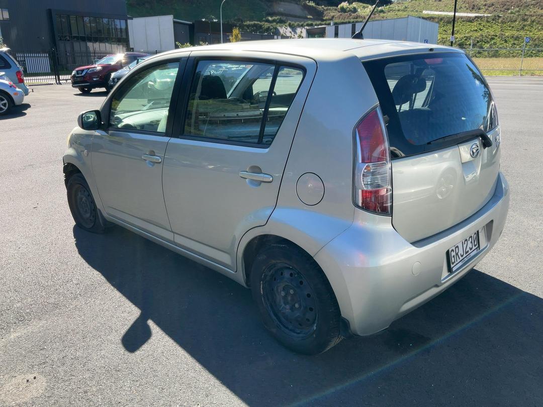 Photo '5' of Daihatsu Sirion