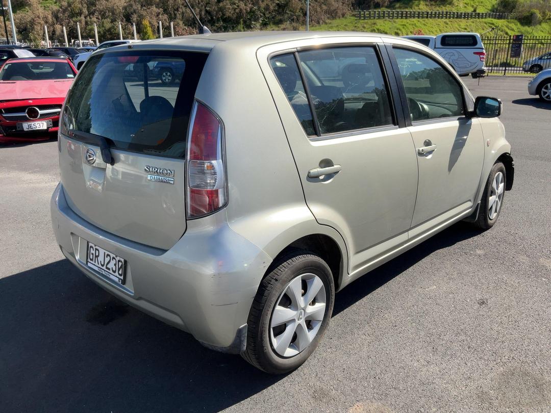Photo '7' of Daihatsu Sirion