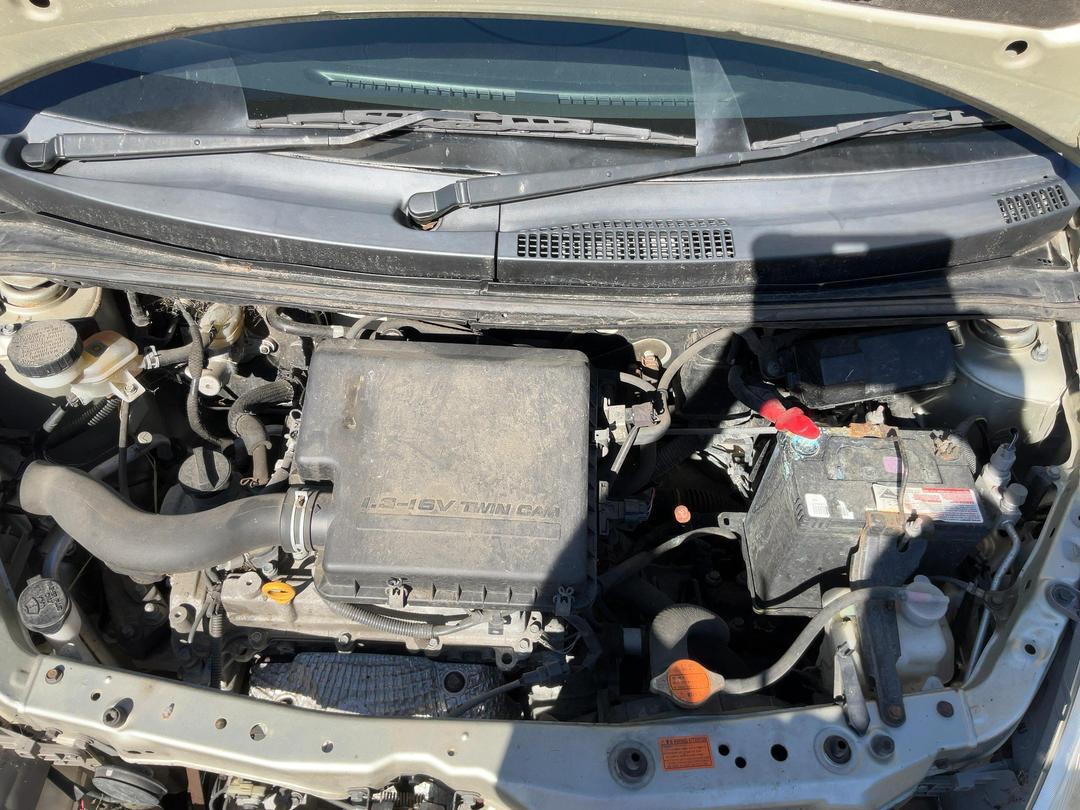 Photo '20' of Daihatsu Sirion