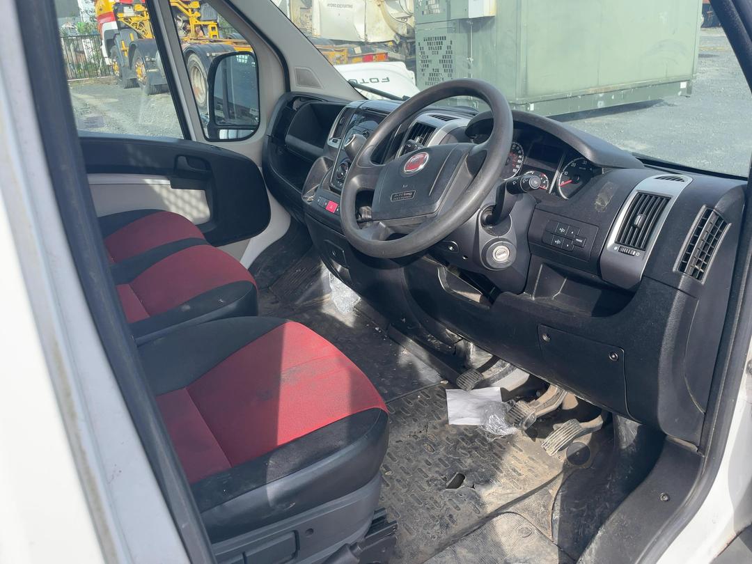 Photo '11' of Fiat Ducato MULTIJET 130 Flat Deck