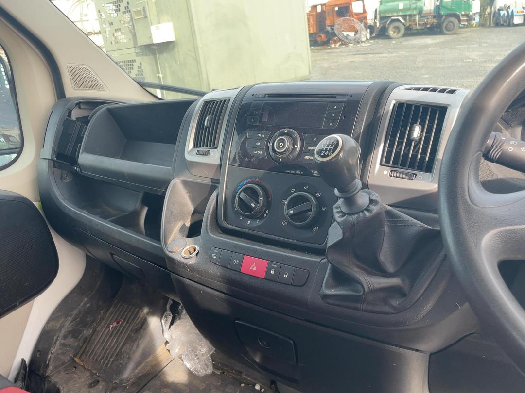 Photo '14' of Fiat Ducato MULTIJET 130 Flat Deck