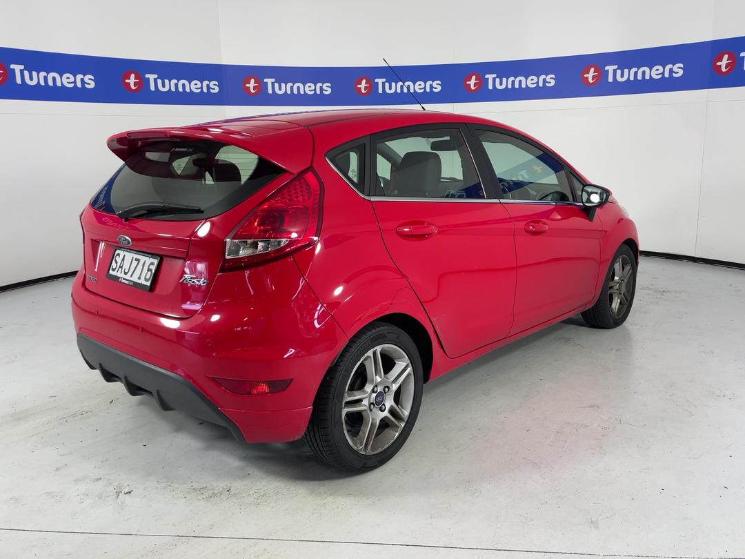 Photo '7' of Ford Fiesta