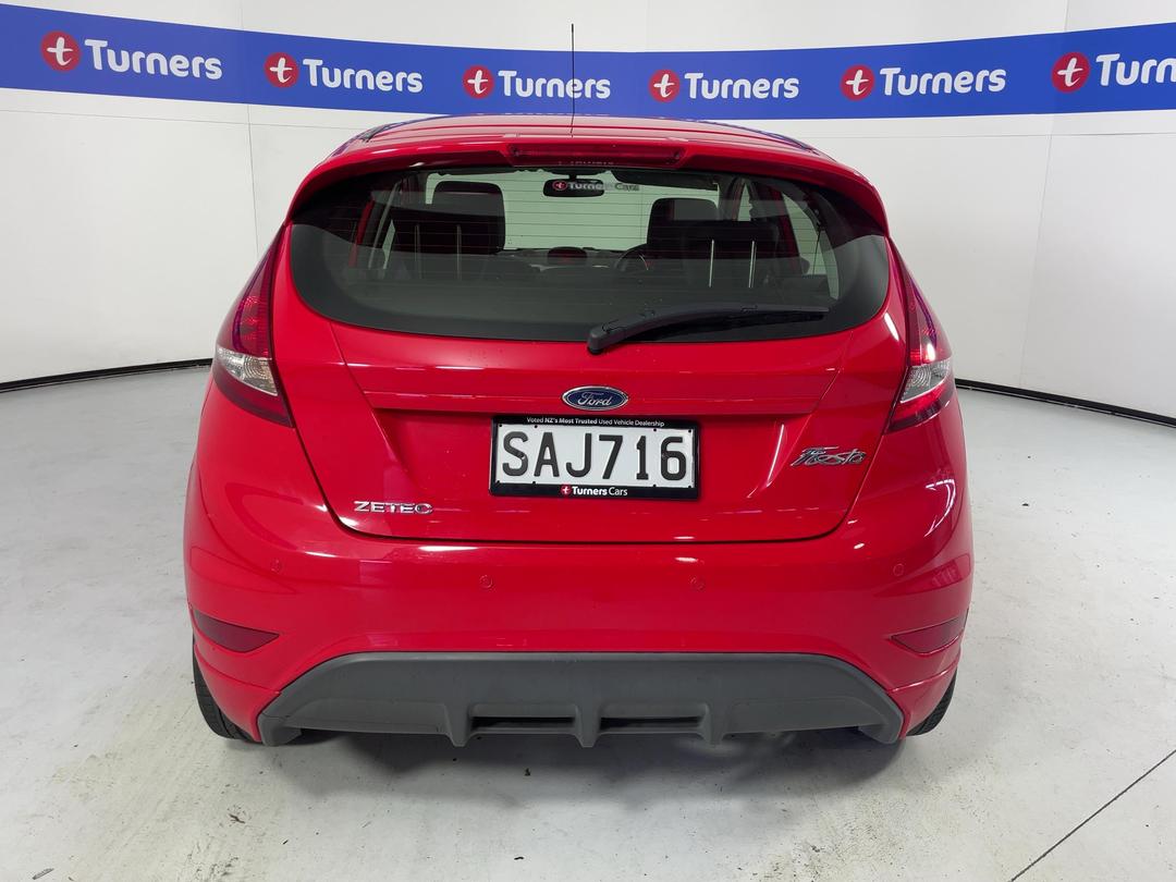 Photo '6' of Ford Fiesta